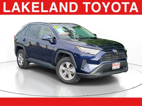 Certified 2025 Toyota RAV4 XLE w/ Convenience Package AWD/4WD image 1