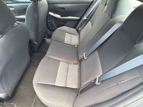 Used 2025 Nissan Sentra SV FWD image 24