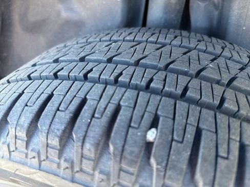 Used 2021 Jeep Cherokee Latitude Lux 80th Anniv w/ Quick Order Package 26U 80TH image 18