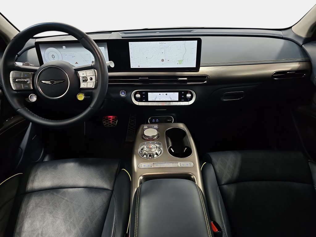 Used 2024 Genesis GV60 Performance AWD/4WD image 10