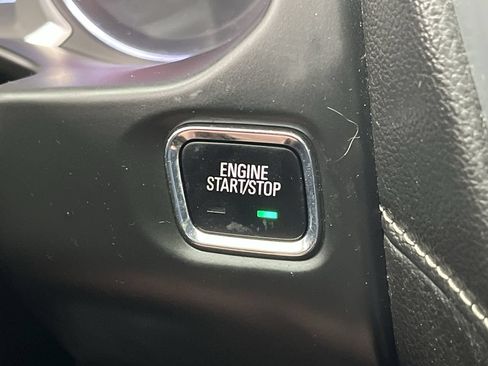 Certified 2019 GMC Acadia SLE w/ Driver Alert Package I AWD/4WD image 23
