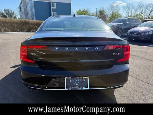 Used 2018 Volvo S90 T6 Inscription w/ Protection Package image 6
