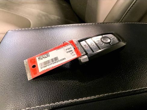 Used 2017 Ford Fusion Sport w/ Equipment Group 401A image 16