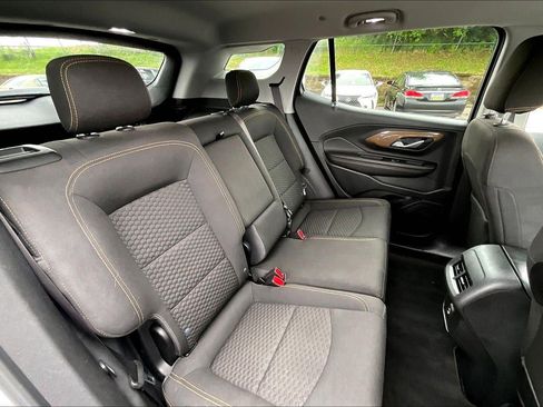 Used 2020 GMC Terrain SLE w/ Driver Convenience Package FWD image 23