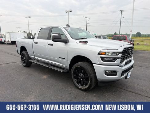 Used 2026 RAM 2500 Big Horn AWD/4WD image 7