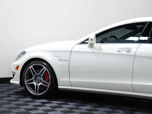 Used 2013 Mercedes-Benz CLS 63 AMG image 20