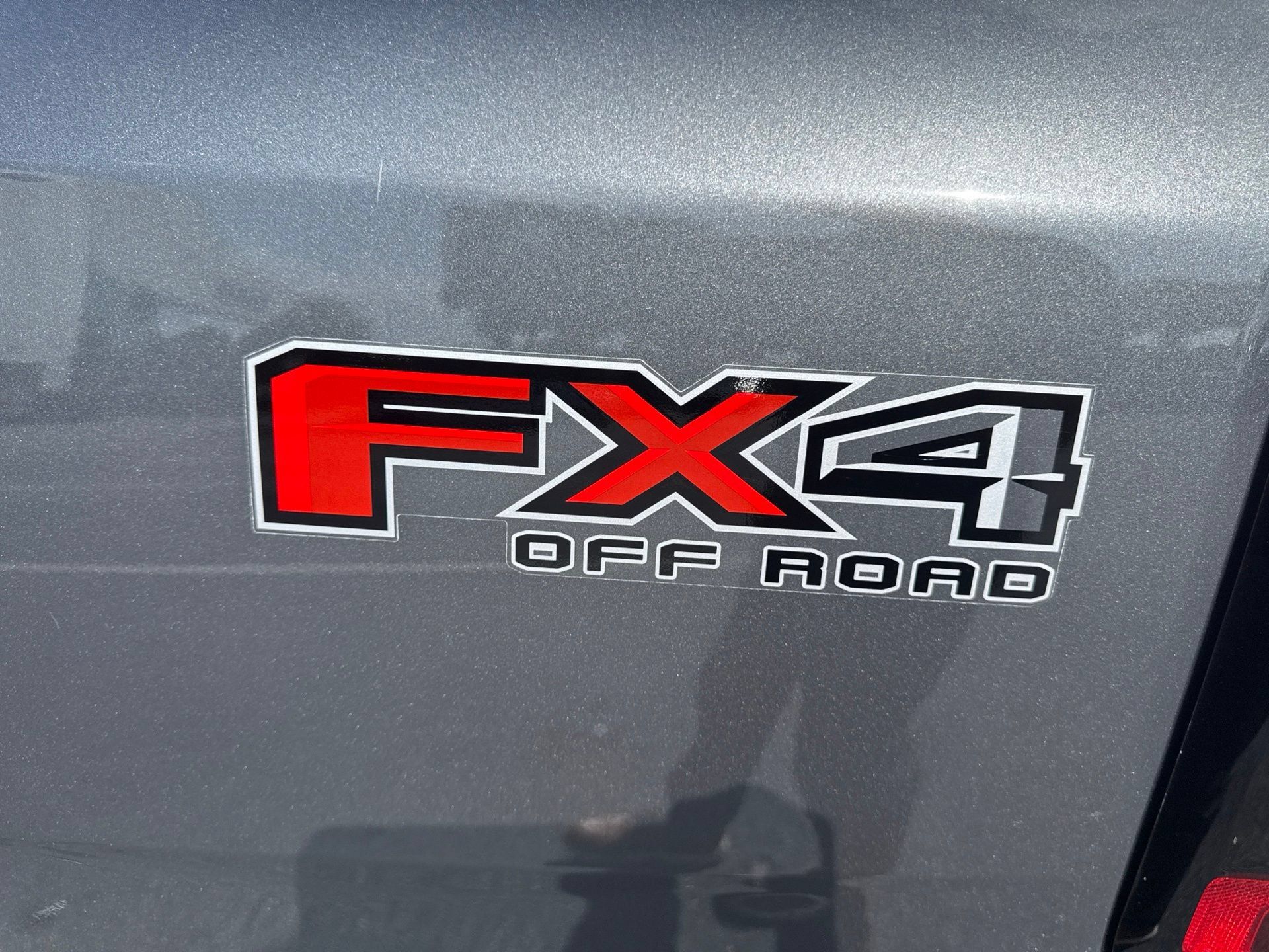 Certified 2025 Ford Ranger Lariat w/ FX4 Off-Road Package AWD/4WD image 8