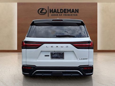 Used 2024 Lexus LX 600 F Sport AWD/4WD image 5