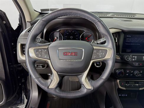 Used 2024 GMC Terrain Denali w/ Black Diamond Edition AWD/4WD image 12