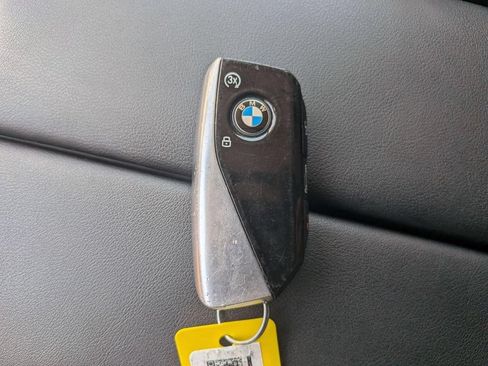Used 2025 BMW X7 xDrive40i w/ Premium Package AWD/4WD image 30