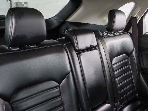 Used 2019 Ford Edge SEL w/ Equipment Group 201A image 27