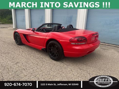 Used 2003 Dodge Viper SRT-10 image 9