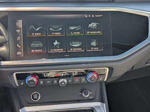 Used 2023 Audi Q3 2.0T Premium image 28