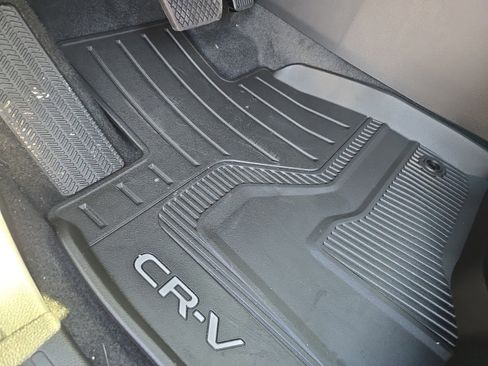 Used 2025 Honda CR-V Sport Touring image 16