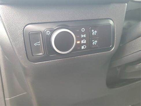 Used 2024 Ford Escape ST-Line image 19