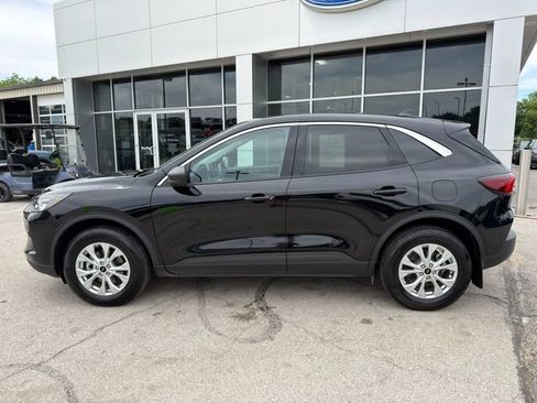 Used 2024 Ford Escape Active w/ Tech Pack #1 AWD/4WD image 4