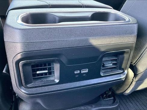 Used 2024 Chevrolet Silverado 1500 LT Trail Boss w/ Convenience Package II image 11