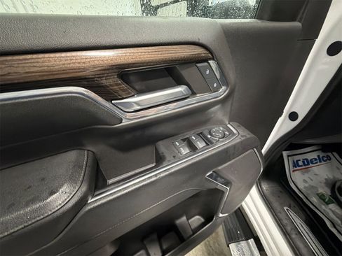 Used 2024 Chevrolet Silverado 2500 LT image 21