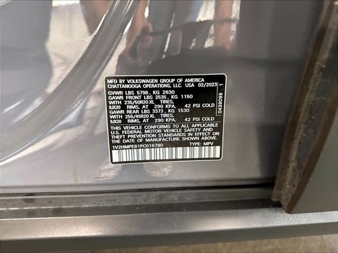 Used 2023 Volkswagen ID.4 Pro S Plus RWD image 22