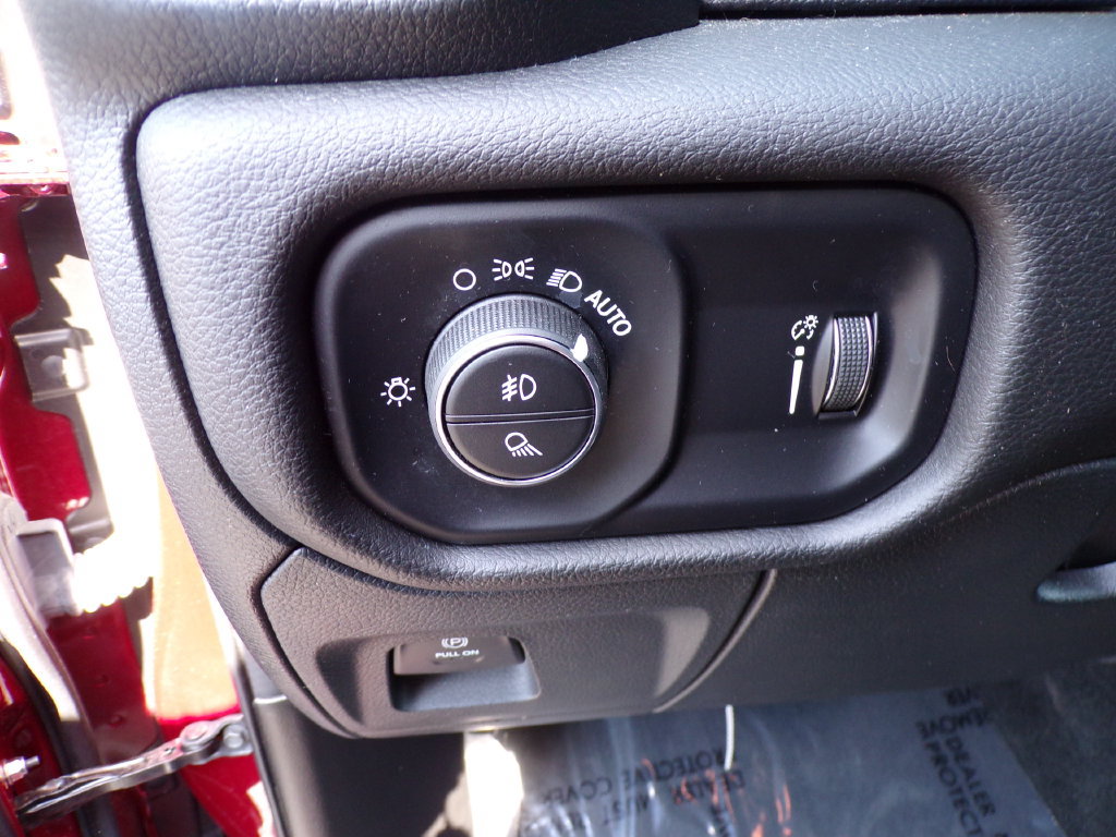 Certified 2023 RAM 1500 Big Horn AWD/4WD image 19