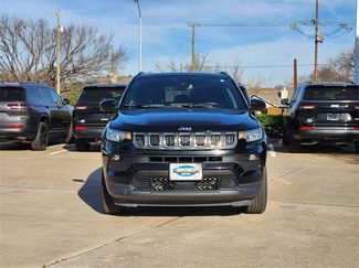 Used 2023 Jeep Compass Latitude w/ Sun and Sound Group video 2