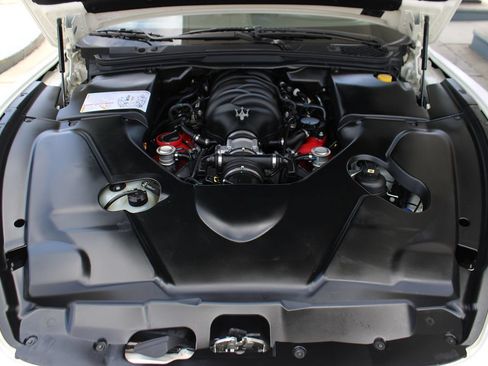 Used 2014 Maserati GranTurismo MC RWD image 33