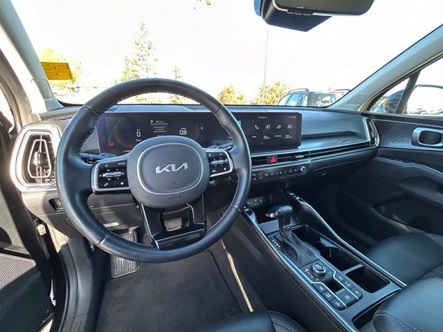Used 2025 Kia Sorento EX AWD/4WD image 20