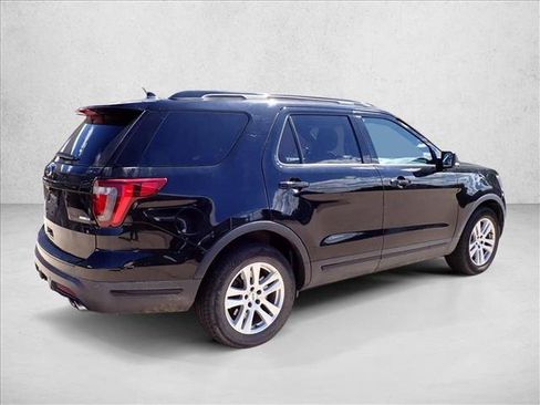 Used 2018 Ford Explorer Sport AWD/4WD image 3
