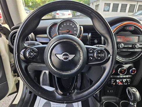 Used 2016 MINI Cooper S image 22