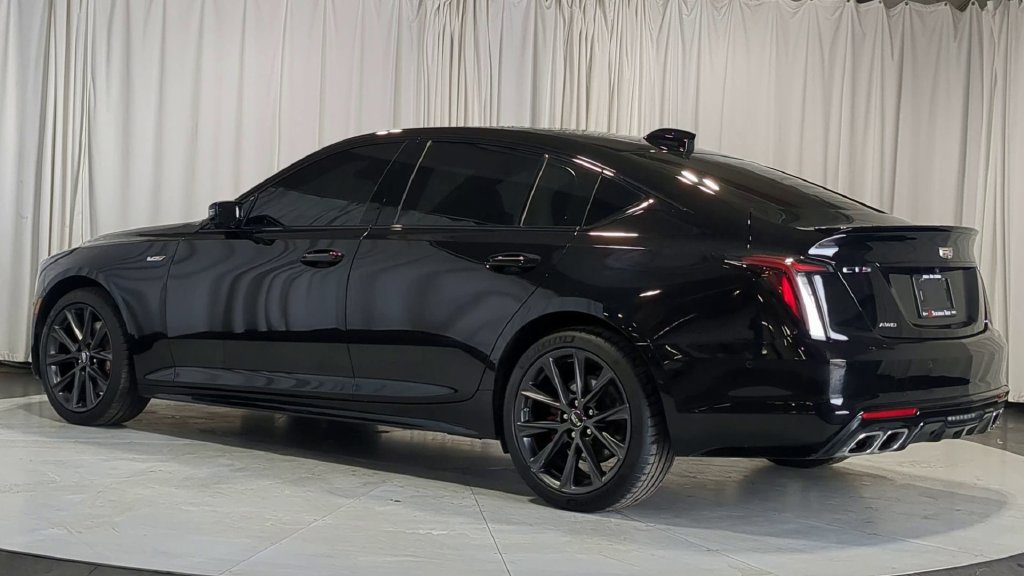Used 2025 Cadillac CT5 V w/ Technology Package AWD/4WD image 6