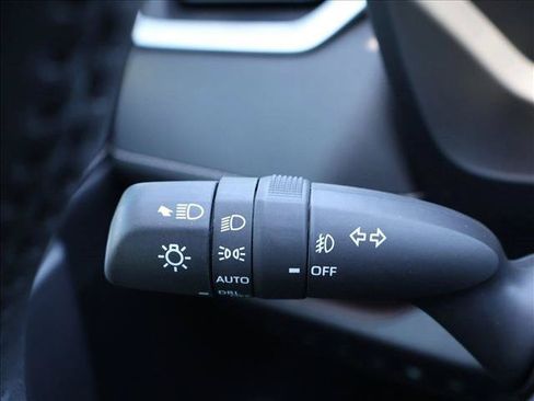 Used 2025 Toyota RAV4 Limited w/ Advanced Technology Package AWD/4WD image 17