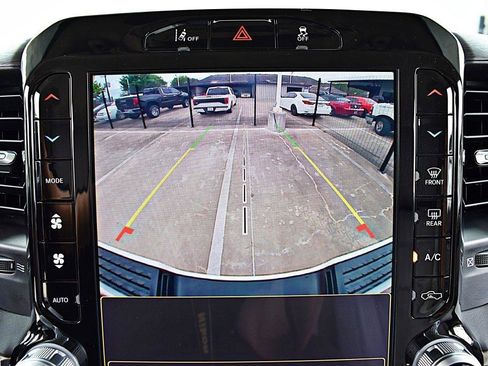 Used 2025 RAM 3500 Laramie AWD/4WD image 33