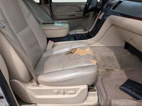 Used 2007 Cadillac Escalade AWD image 74