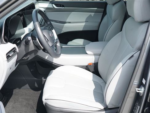 Used 2023 Hyundai Palisade SEL w/ Premium Package FWD image 10