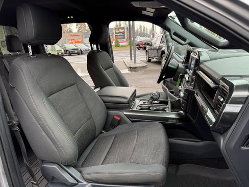 Used 2021 Ford F150 XLT w/ Equipment Group 301A Mid image 11