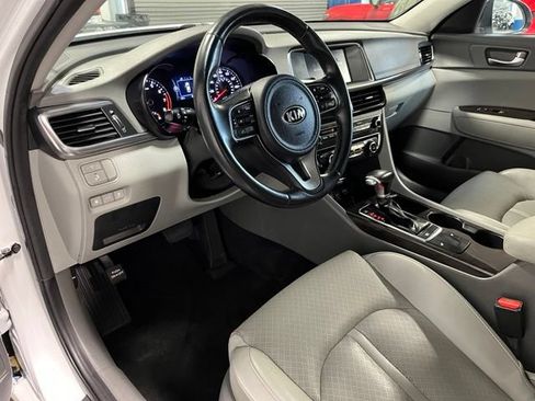 Used 2018 Kia Optima EX FWD image 19