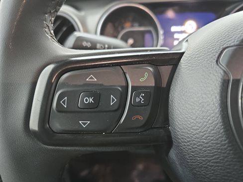 Used 2023 Jeep Wrangler Sport S image 15