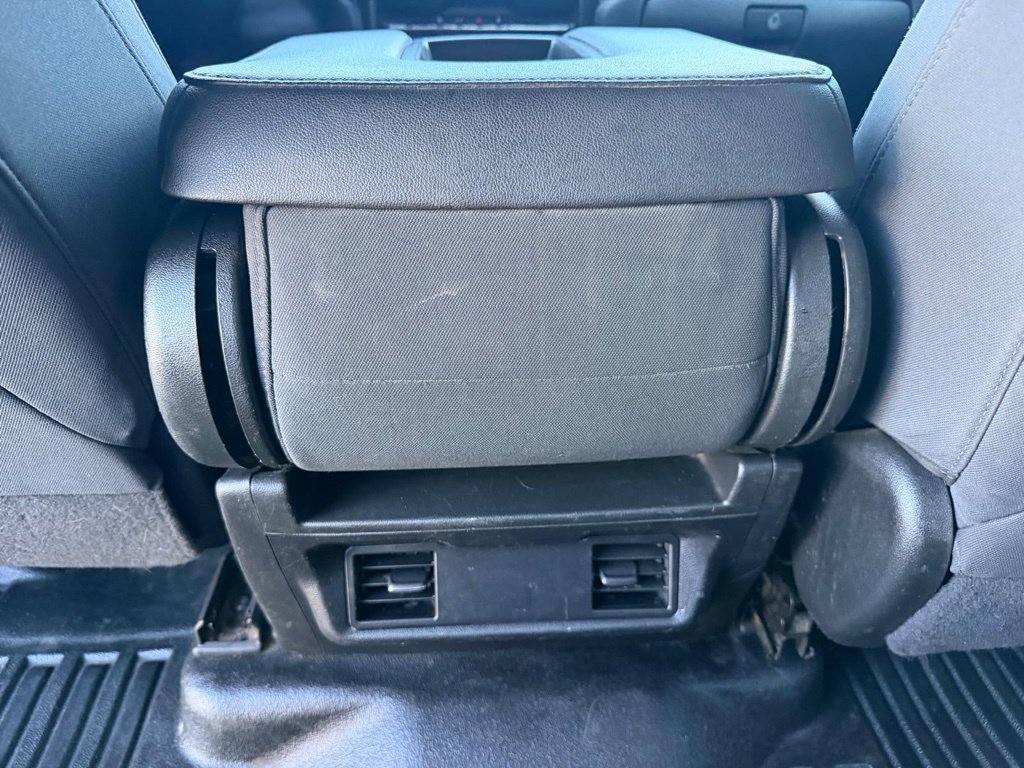 Used 2021 GMC Sierra 1500 4x4 Crew Cab w/ Sierra Value Package image 21