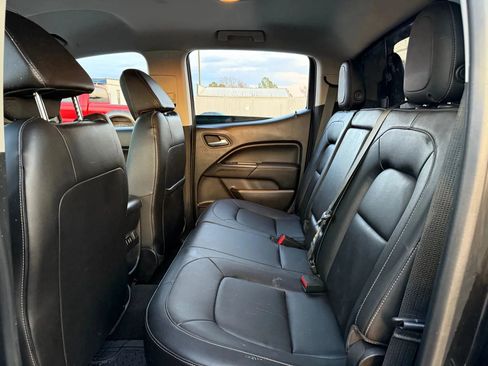 Used 2016 GMC Canyon SLT w/ Driver Alert Package image 21