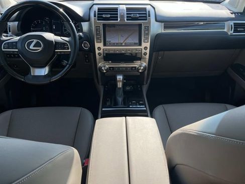 Used 2020 Lexus GX 460 Premium w/ Premium Package AWD/4WD image 14