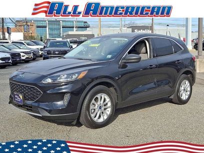 Certified 2022 Ford Escape SE