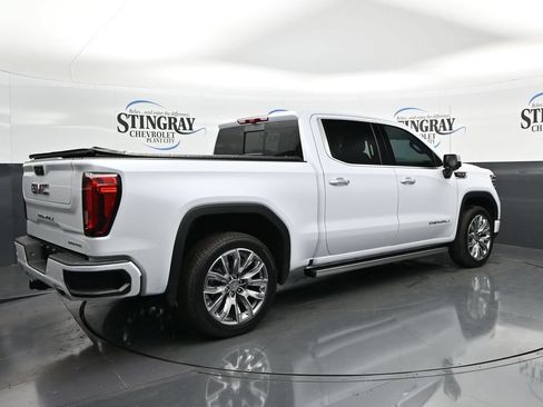 Used 2026 GMC Sierra 1500 Denali w/ Denali Reserve Package AWD/4WD image 7