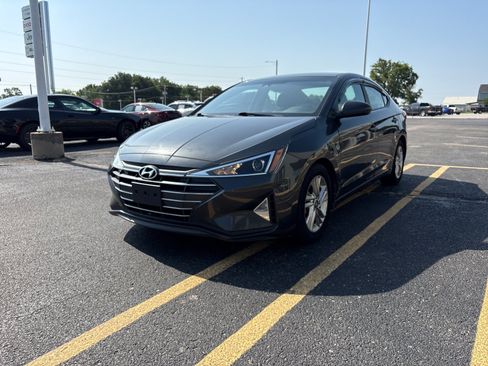 Used 2020 Hyundai Elantra SEL w/ Cargo Package (C1) FWD image 1