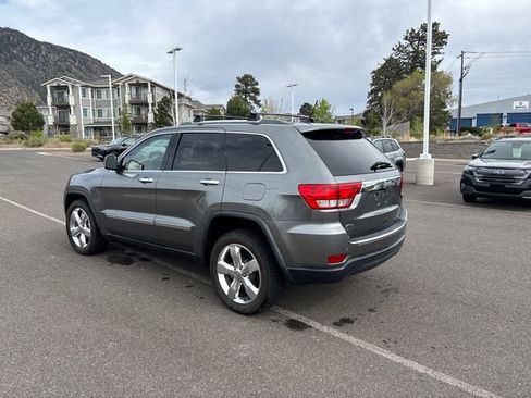 Used 2012 Jeep Grand Cherokee Overland Summit image 5