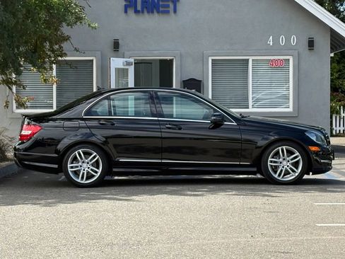 Used 2014 Mercedes-Benz C 250 Sedan image 4