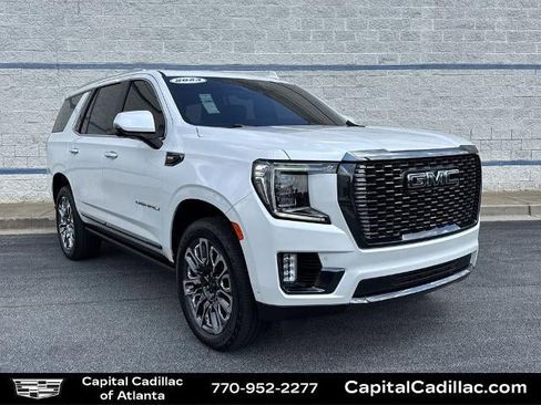Used 2023 GMC Yukon Denali Ultimate AWD/4WD image 1