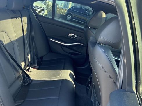 Used 2019 BMW 330i xDrive Sedan w/ Convenience Package image 15