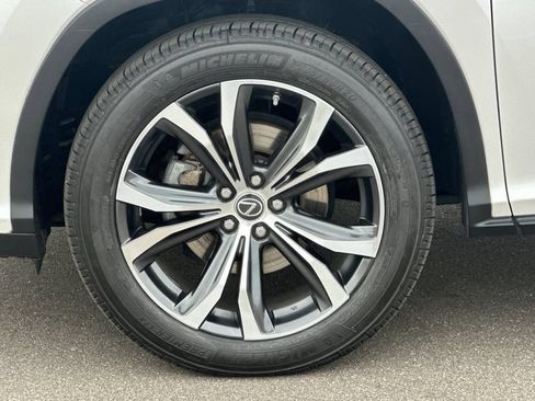 Used 2018 Lexus RX 450hL Premium w/ Premium Package AWD/4WD image 27