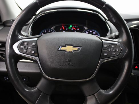 Used 2020 Chevrolet Traverse Premier w/ LPO, Blackout Package image 37