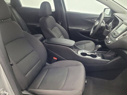 Used 2017 Chevrolet Malibu LS image 21